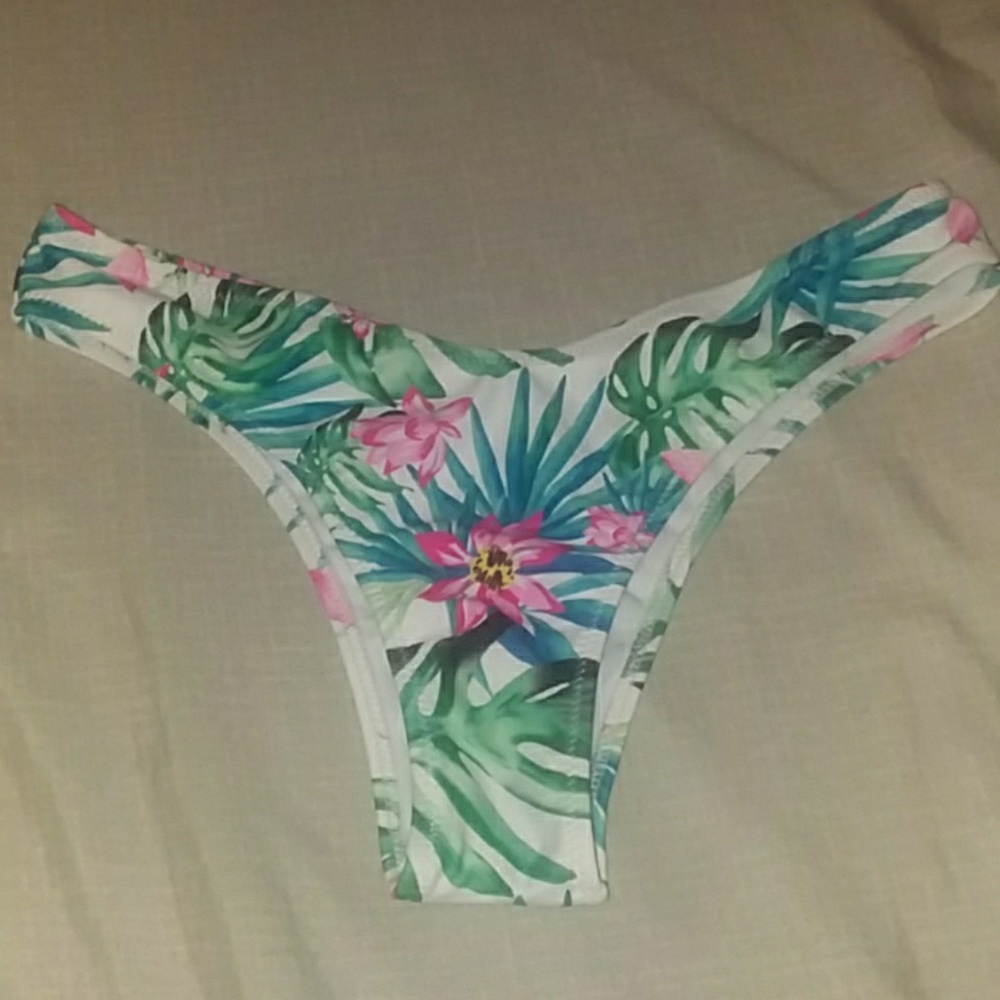 Bikini bottom